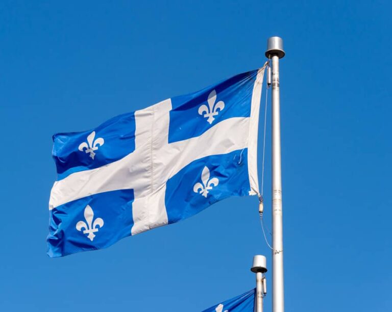 Drapeau bleu et blanc du Québec